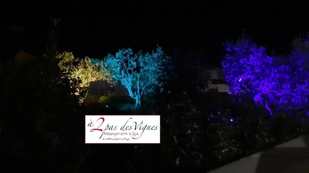 A 2 Pas Des Vignes, Hebergements Et Spa, Maison Numero 6, A Chateauneuf Du Pape Eksteriør bilde