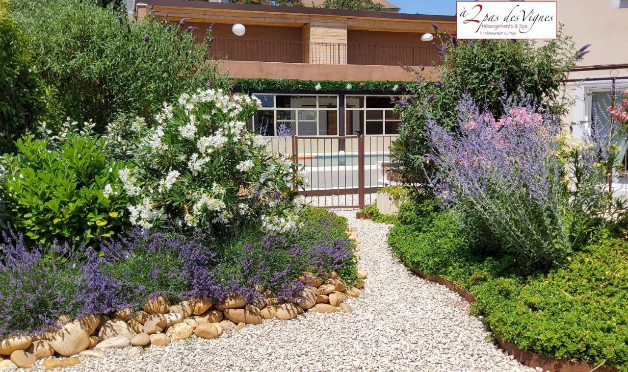 A 2 Pas Des Vignes, Hebergements Et Spa, Maison Numero 6, A Chateauneuf Du Pape Eksteriør bilde